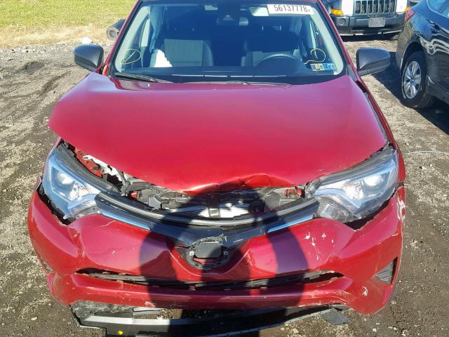 2T3BFREV5JW729334 - 2018 TOYOTA RAV4 LE RED photo 7