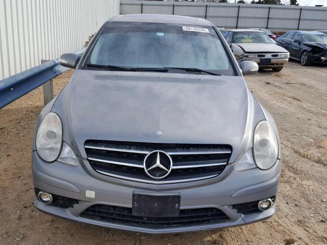 4JGCB2FE4AA112684 - 2010 MERCEDES-BENZ R 350 BLUE SILVER photo 9