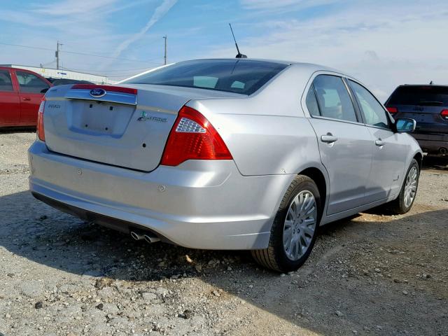 3FADP0L32CR310065 - 2012 FORD FUSION HYB SILVER photo 4