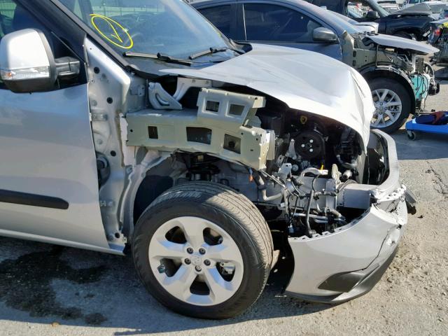 ZFBERFBT1F6A71080 - 2015 RAM PROMASTER 银色 照片 9