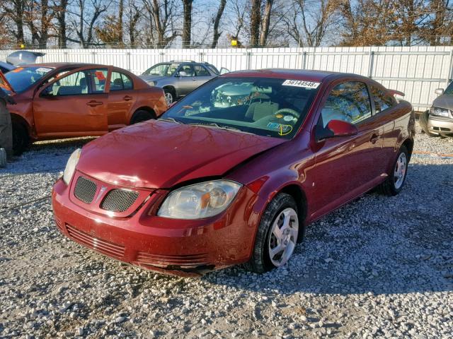 1G2AL18F387243030 - 2008 PONTIAC G5 RED photo 2
