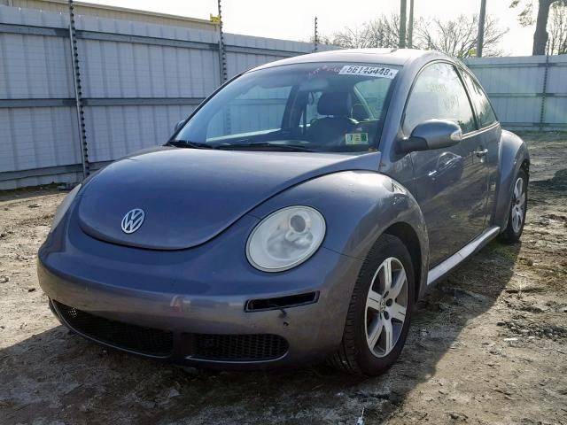 3VWRW31C26M417686 - 2006 VOLKSWAGEN NEW BEETLE GRAY photo 2