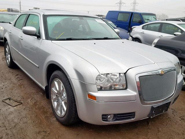 2C3LA53VX9H512215 - 2009 CHRYSLER 300 TOURIN SILVER photo 1