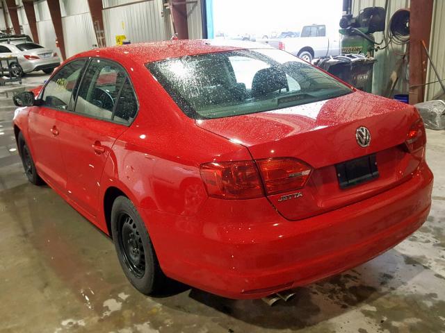 3VW2K7AJ9DM449972 - 2013 VOLKSWAGEN JETTA BASE 红色 照片 3