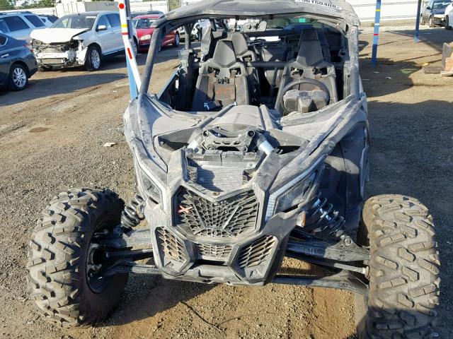 3JBVNAW21JK000785 - 2018 CAN-AM MAVERICK X BLACK photo 10