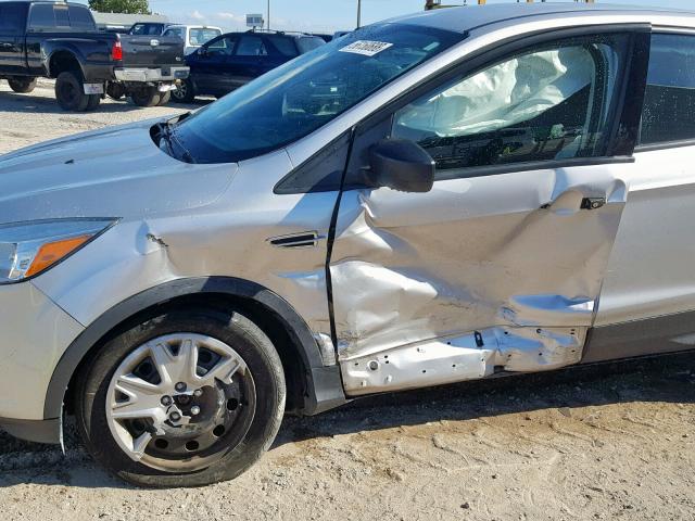 1FMCU0F74FUC01600 - 2015 FORD ESCAPE S SILVER photo 9