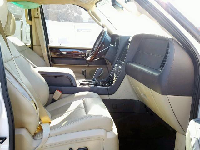 5LMJJ2JT7FEJ10828 - 2015 LINCOLN NAVIGATOR 白色 照片 5