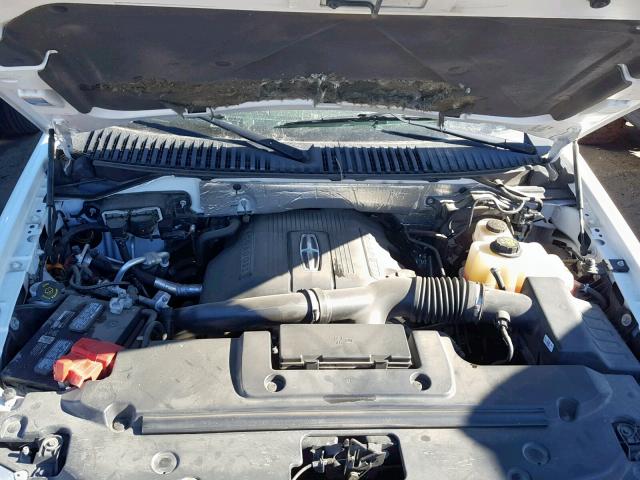 5LMJJ2JT7FEJ10828 - 2015 LINCOLN NAVIGATOR 白色 照片 7