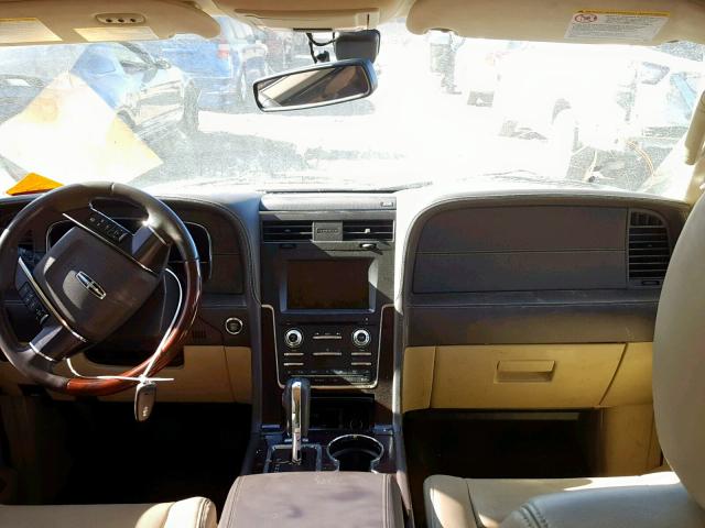 5LMJJ2JT7FEJ10828 - 2015 LINCOLN NAVIGATOR 白色 照片 9