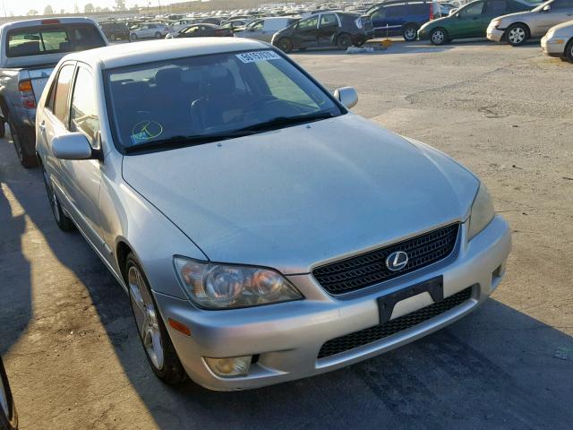 JTHBD192520045900 - 2002 LEXUS IS 300 SILVER photo 1