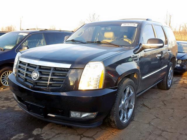 1GYS4CEF6BR337969 - 2011 CADILLAC ESCALADE P BLACK photo 2