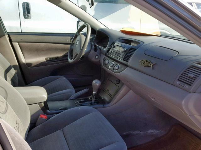 4T1BE32K85U541108 - 2005 TOYOTA CAMRY LE GRAY photo 5