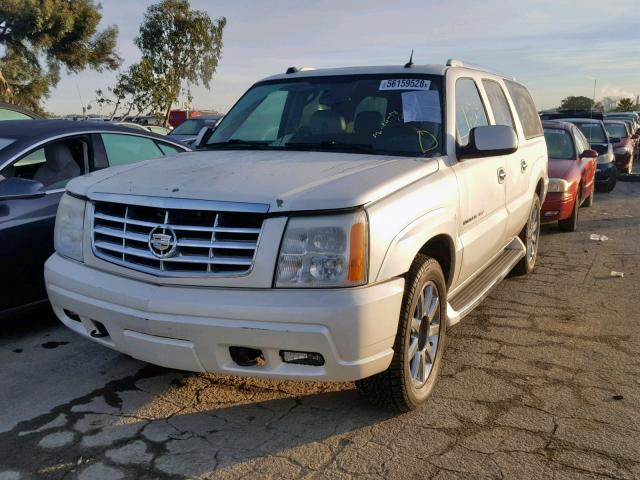 3GYFK66N05G193371 - 2005 CADILLAC ESCALADE E WHITE photo 2