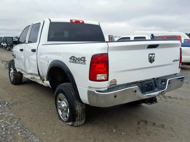 3C6UR5CL8HG639087 - 2017 RAM 2500 ST WHITE photo 3