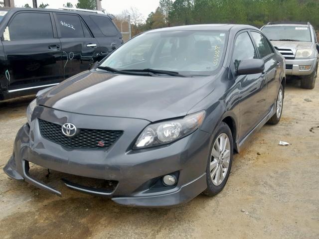 1NXBU4EE1AZ261619 - 2010 TOYOTA COROLLA BA GRAY photo 2