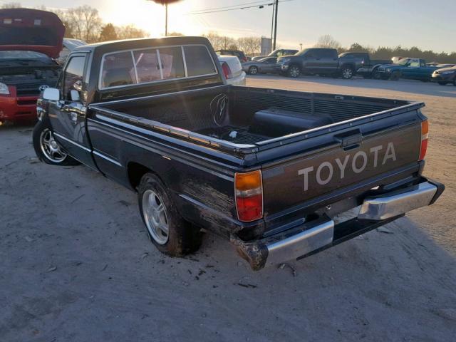 JT4RN55P7J7033744 - 1988 TOYOTA PICKUP 1/2 BLACK photo 3