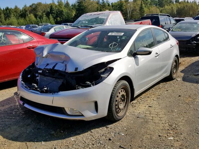 3KPFL4A85HE034709 - 2017 KIA FORTE EX SILVER photo 2