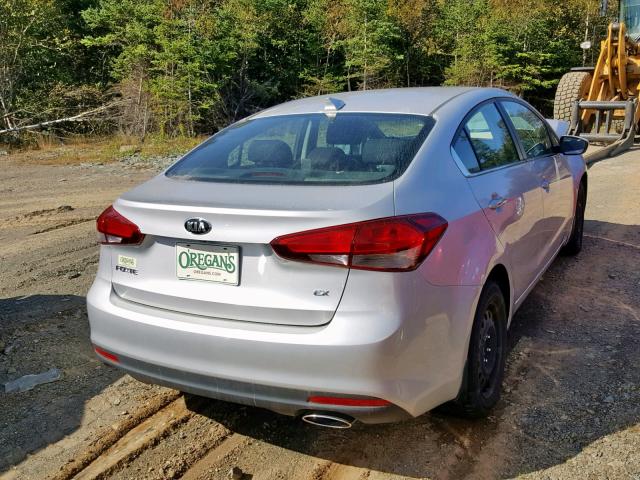 3KPFL4A85HE034709 - 2017 KIA FORTE EX SILVER photo 4