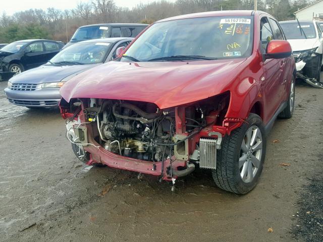 4A4AP3AU1FE011693 - 2015 MITSUBISHI OUTLANDER RED photo 2