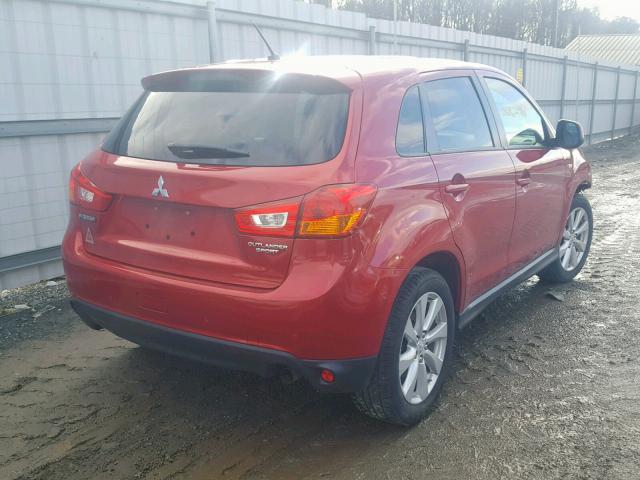 4A4AP3AU1FE011693 - 2015 MITSUBISHI OUTLANDER RED photo 4