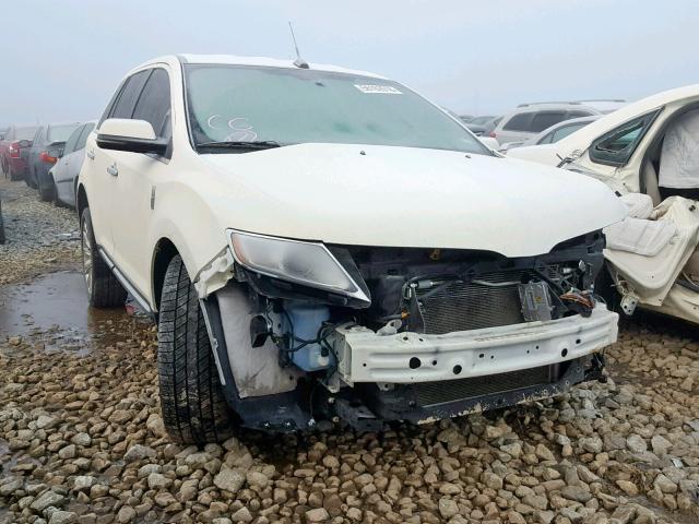 2LMDJ6JK5DBL08805 - 2013 LINCOLN MKX WHITE photo 1