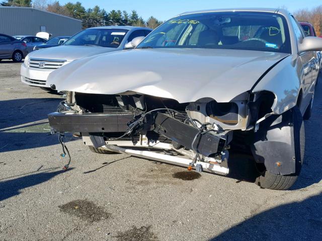 2G4WD582281139186 - 2008 BUICK LACROSSE C BEIGE photo 9