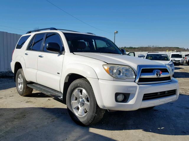 JTEZU14R278087725 - 2007 TOYOTA 4RUNNER SR WHITE photo 1