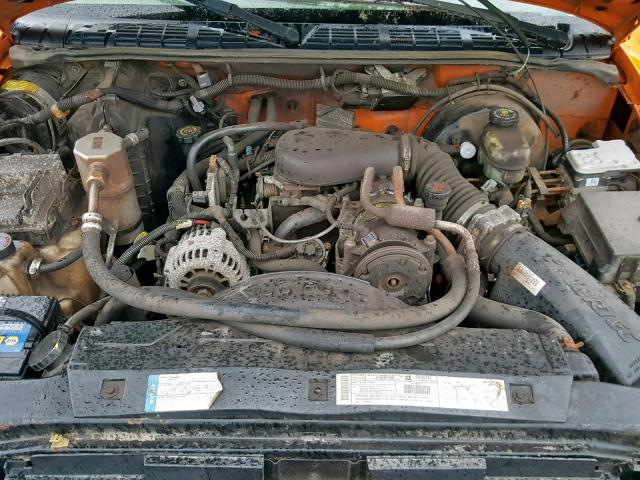 1GTCS14W518216618 - 2001 GMC SONOMA ORANGE photo 7