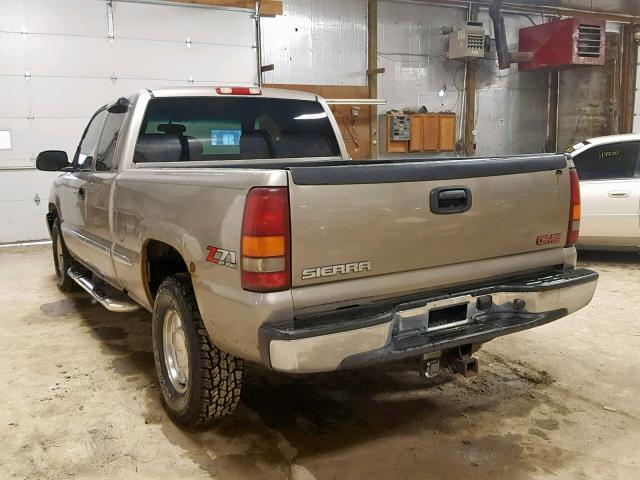 1GTEK19T72Z254452 - 2002 GMC NEW SIERRA GOLD photo 3