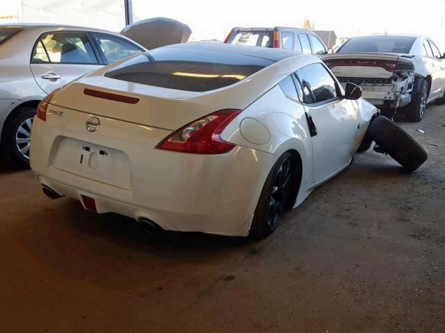 JN1AZ4EH2HM955454 - 2017 NISSAN 370Z BASE WHITE photo 4