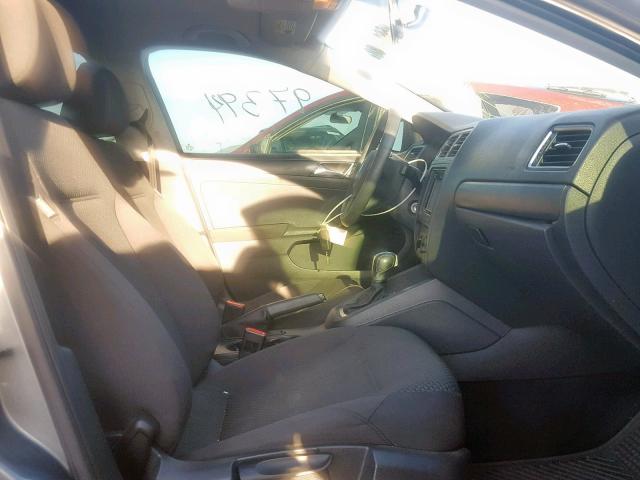 3VW2K7AJ4CM311559 - 2012 VOLKSWAGEN JETTA BASE 灰色 照片 5