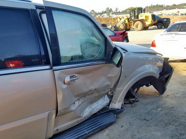 5LMFU27505LJ10296 - 2005 LINCOLN NAVIGATOR SILVER photo 9