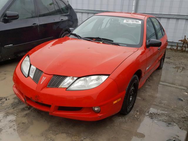 1G2JB52F447357471 - 2004 PONTIAC SUNFIRE SL RED photo 2