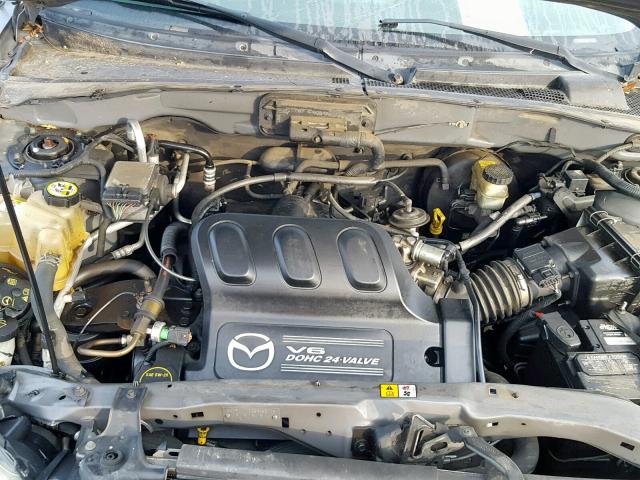 4F2CZ06114KM28625 - 2004 MAZDA TRIBUTE ES 石墨色 照片 7