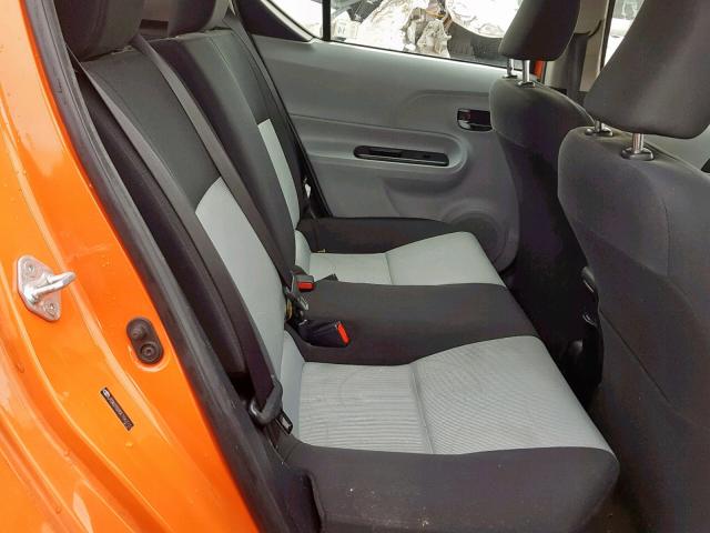 JTDKDTB35E1063733 - 2014 TOYOTA PRIUS C ORANGE photo 6