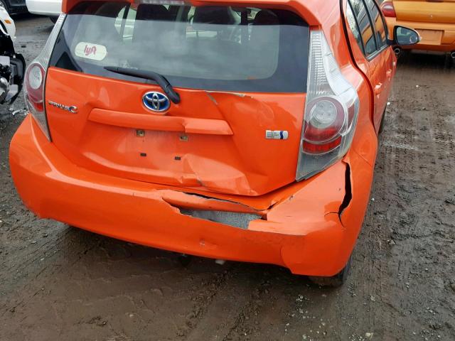 JTDKDTB35E1063733 - 2014 TOYOTA PRIUS C ORANGE photo 9