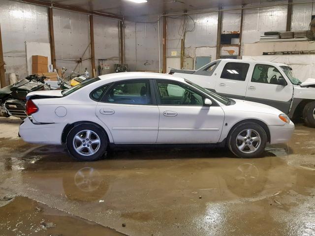 1FAFP552X2A228443 - 2002 FORD TAURUS SES WHITE photo 9