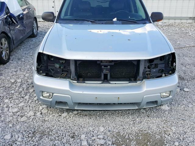 1GNDT13S872148544 - 2007 CHEVROLET TRAILBLAZE GRAY photo 9