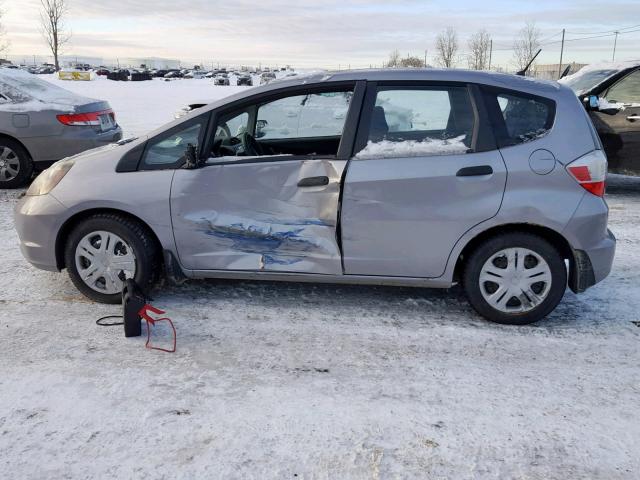 JHMGE88269S808373 - 2009 HONDA FIT GRAY photo 9