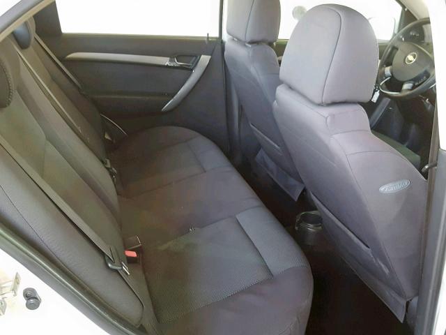 KL1TD56E19B642009 - 2009 CHEVROLET AVEO LS WHITE photo 6