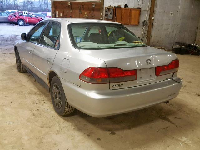 1HGCF86621A041295 - 2001 HONDA ACCORD VAL SILVER photo 3