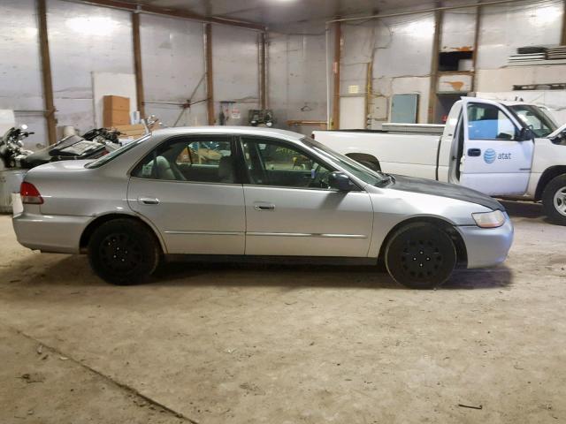 1HGCF86621A041295 - 2001 HONDA ACCORD VAL SILVER photo 9