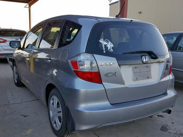 JHMGE88239S063159 - 2009 HONDA FIT SILVER photo 3