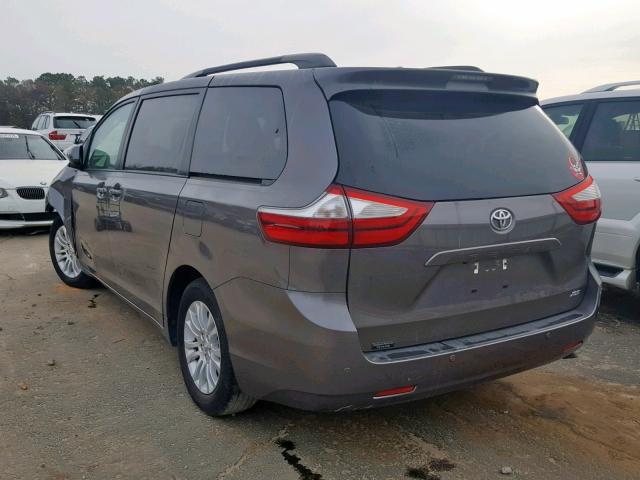 5TDYZ3DC6HS797202 - 2017 TOYOTA SIENNA XLE GRAY photo 3