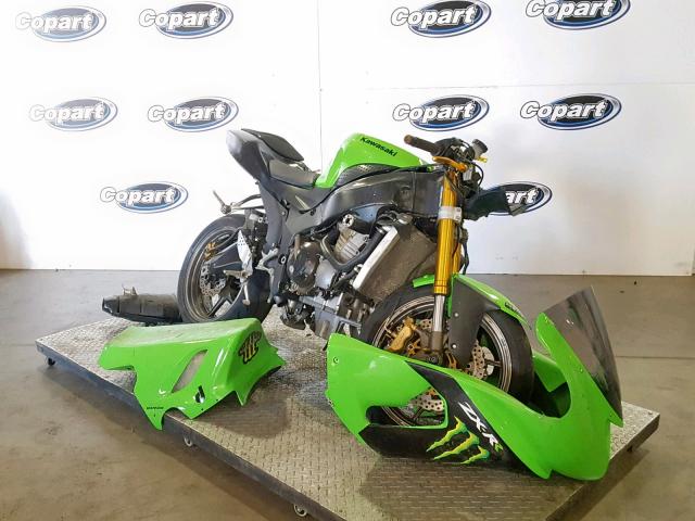 JKBZXJC1X5A005601 - 2005 KAWASAKI ZX636 C1 GREEN photo 1