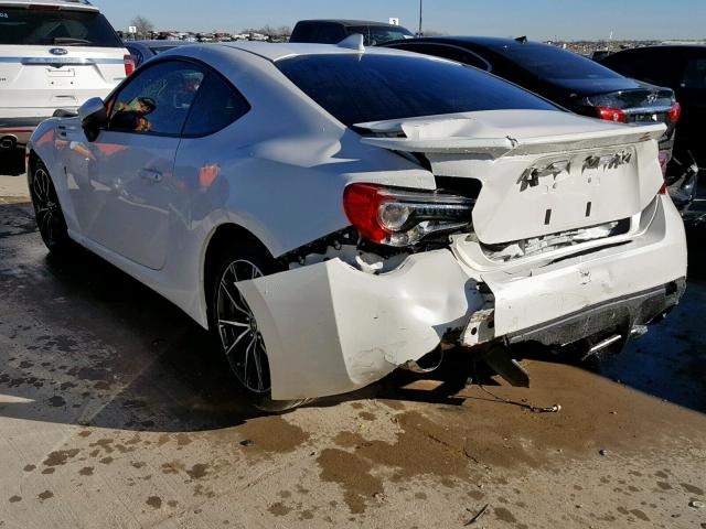 JF1ZNAA17H8706097 - 2017 TOYOTA 86 BASE WHITE photo 3