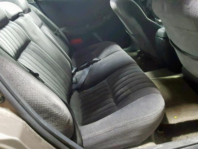 1G2WK52J91F231229 - 2001 PONTIAC GRAND PRIX BROWN photo 6