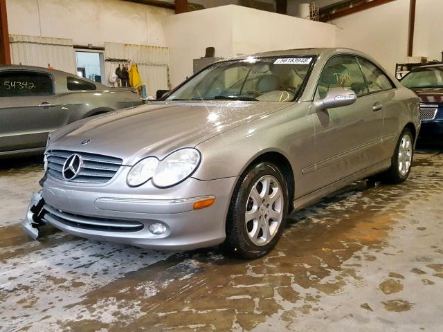 WDBTJ65J84F078347 - 2004 MERCEDES-BENZ CLK 320C BEIGE photo 2