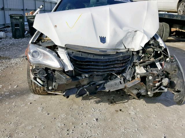 1C3CCBBB8CN138864 - 2012 CHRYSLER 200 TOURIN WHITE photo 9