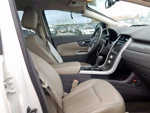 2FMDK3JC2EBB17697 - 2014 FORD EDGE SEL WHITE photo 5